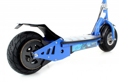 SXT300 Elektroroller / E-Scooter für Kinder 300W - 20 km/h in blau SXT300 Elektroroller / E-Scooter für Kinder 300W - 20 km/h in blau