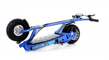 SXT300 Elektroroller / E-Scooter für Kinder 300W - 20 km/h in blau SXT300 Elektroroller / E-Scooter für Kinder 300W - 20 km/h in blau