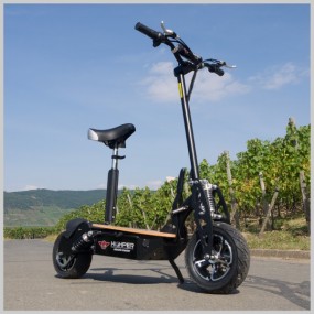 E-Scooter elektrischer Tretroller mit 1500 Watt - 48Volt - 40 km/h - 12 Zoll Reifen E-Scooter elektrischer Tretroller mit 1500 Watt - 48Volt - 40 km/h - 12 Zoll Reifen