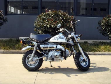 Skyteam ST125-8 125ccm - Chrome Edition Skyteam ST125-8 125ccm - Chrome Edition