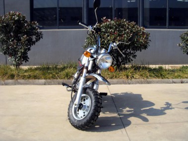 Skyteam ST-125-8A- 125ccm Bongo Chrome Edition Skyteam ST-125-8A- 125ccm Bongo Chrome Edition