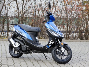Benero Roller 49cc  Speedy2  Racer 