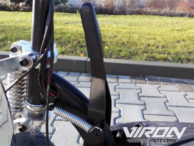 Elektro-Roller Viron E-Scooter mit 800 Watt Elektromotor - 2 Stufen Drossel Elektro-Roller Viron E-Scooter mit 800 Watt Elektromotor - 2 Stufen Drossel