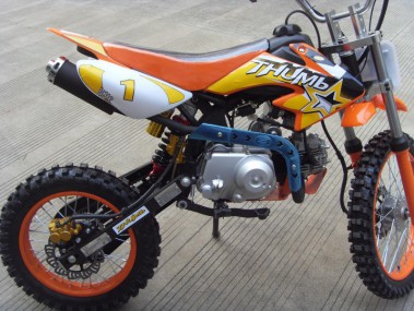 125ccm Automatik Dirtbike Cross Bike 17/14 Reifen inkl. E-Starter 125ccm Automatik Dirtbike Cross Bike 17/14 Reifen inkl. E-Starter
